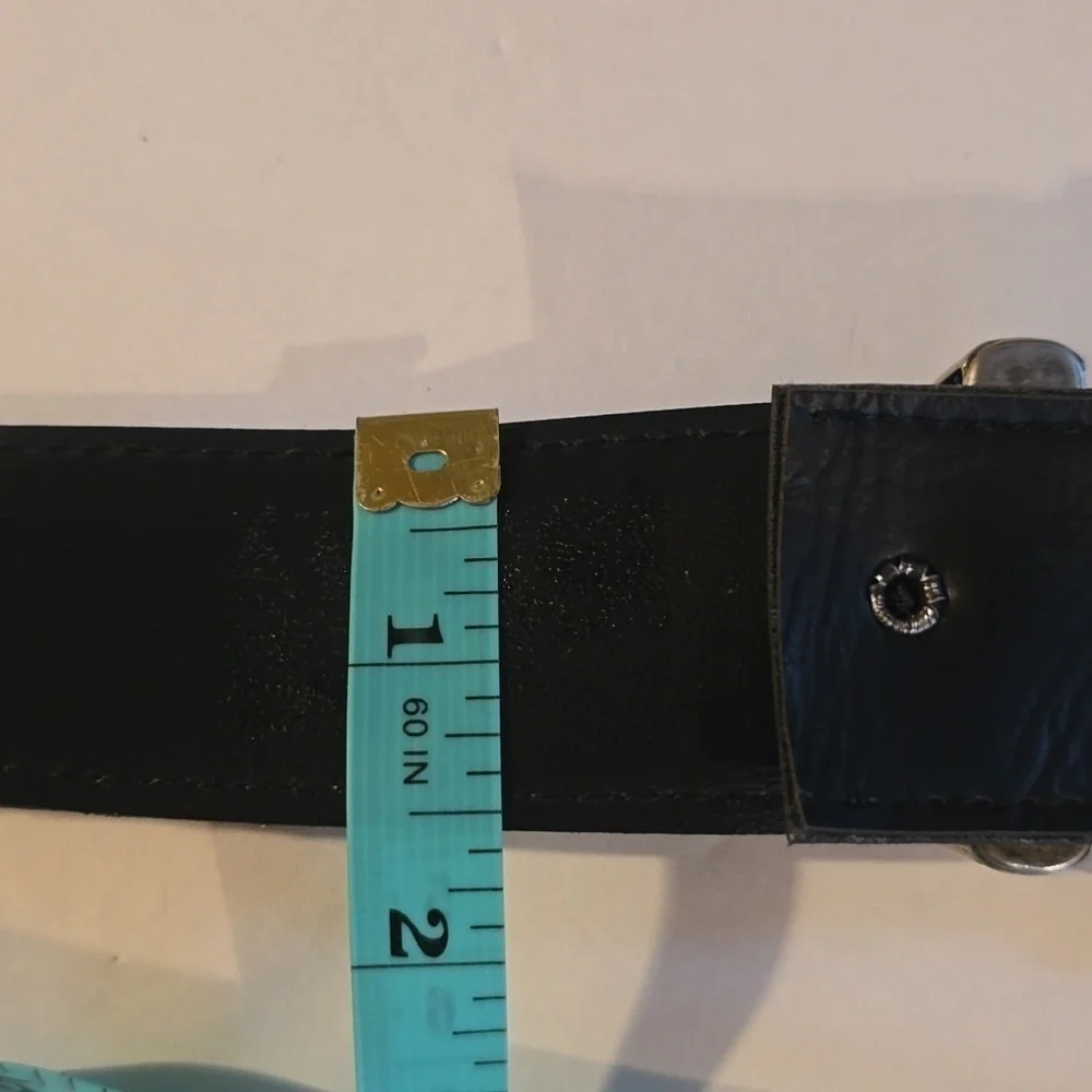 Denim Republic Mens Black Belt Silvertone belt tip and buckle Sz.M/L